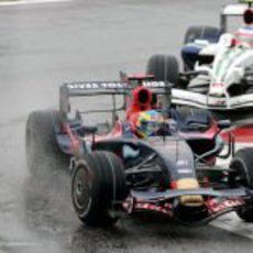 Bourdais pugna con Barrichello