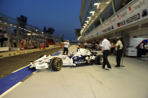 Heidfeld sale de boxes