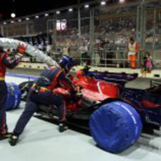 Los mecánicos de Toro Rosso entrenan