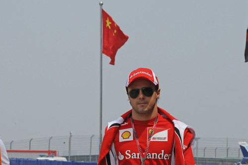 Felipe Massa llega al GP de China 2011