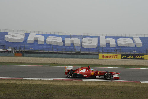 Fernando Alonso en los entrenamientos del GP de China 2011
