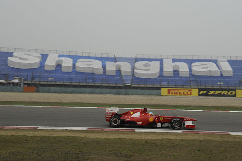 Fernando Alonso en los entrenamientos del GP de China 2011