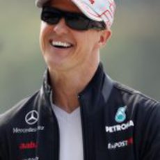 Michael schumacher sonríe en China 2011