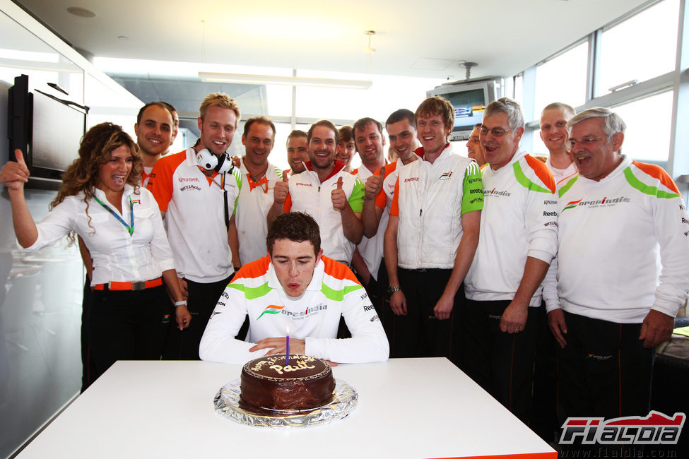 ¡¡Feliz cumpleaños Di Resta!!