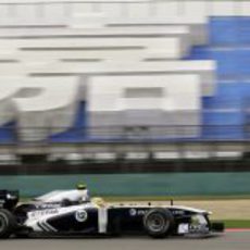 Maldonado durante la clasificación del GP de China 2011