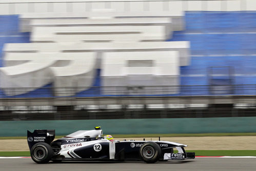 Maldonado durante la clasificación del GP de China 2011