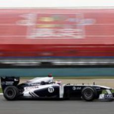 Barrichello durante la clasificación del GP de China 2011