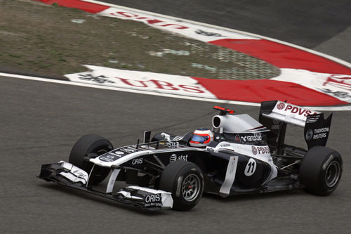 Barrichello saliendo de una horquilla