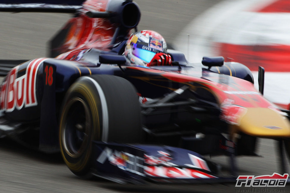 Sebastien Buemi durante la clasificación del GP de China 2011