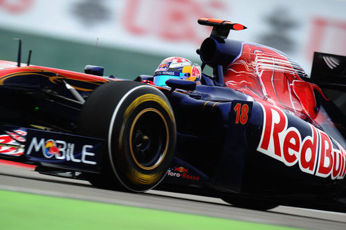 Buemi entra en la Q3 del GP de China 2011