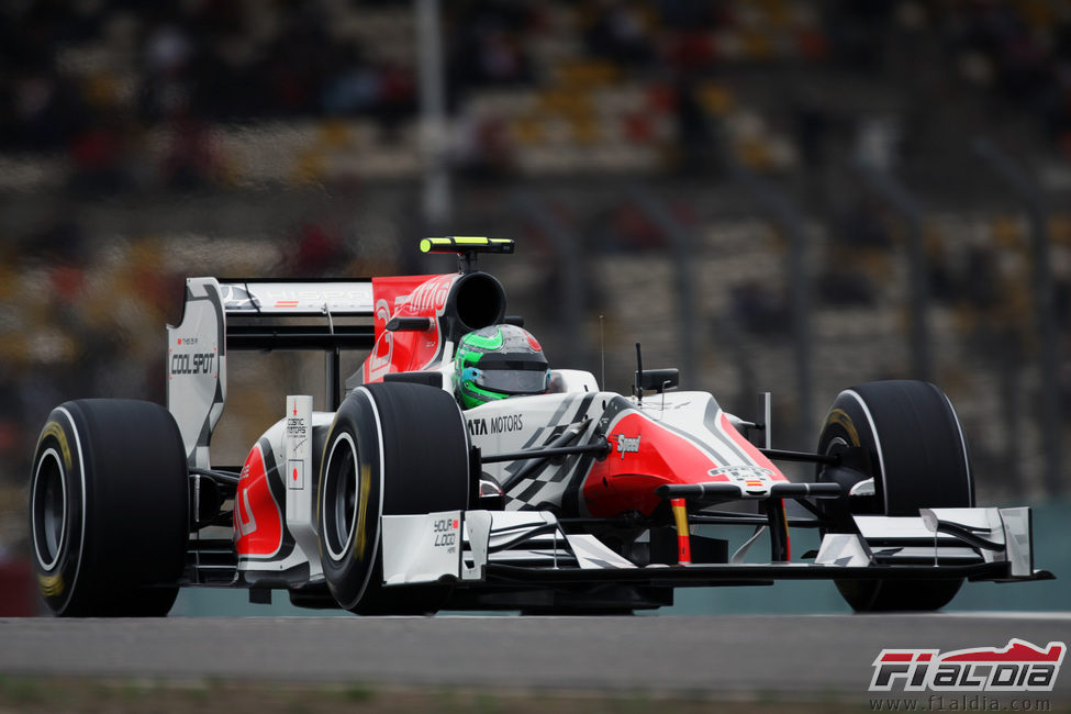 Liuzzi durante la clasificación del GP de China 2011