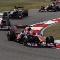 Alguersuari durante la carrera del GP de China 2011