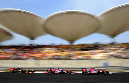 Los Toro Rosso ruedan en Shangai