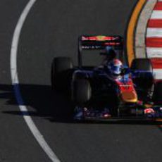 Sébastien Buemi en la carrera de Australia 2011