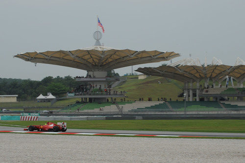 Massa en los entrenamientos del GP de Malasia 2011