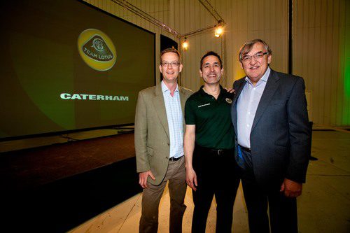 Los responsables de Caterham Cars en Duxford