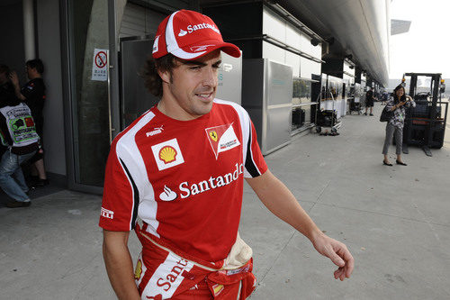 Fernando Alonso llega al Istanbul Park