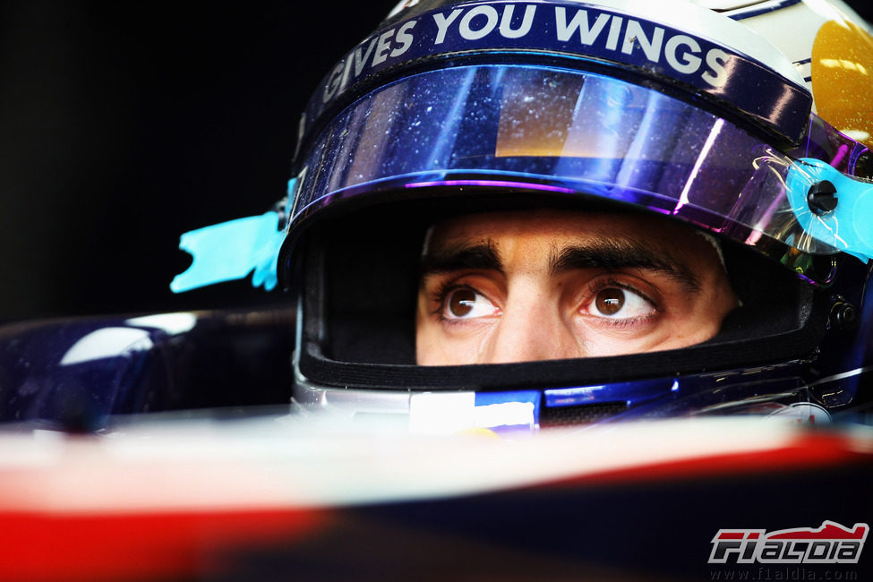 Buemi en el cockpit