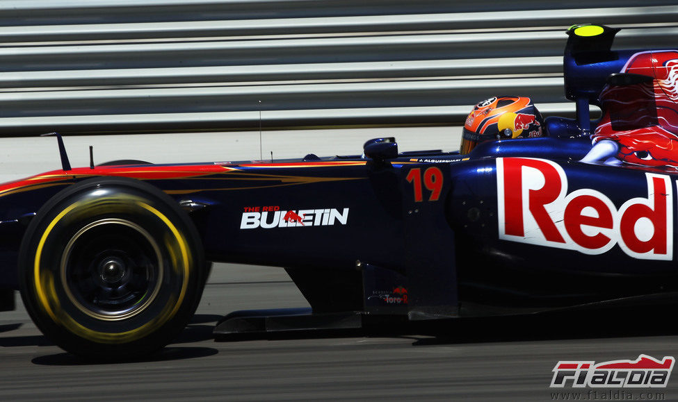 Alguersuari durante la clasificación del GP de Turquía 2011