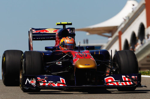 Jaime Alguersuari rodando en Istanbul Park