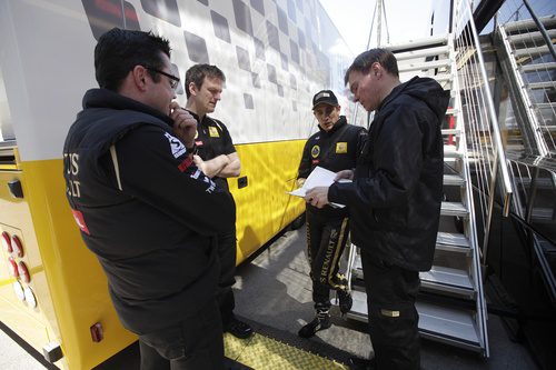 Reunión en Lotus Renault GP para analizar datos en Turquía 2011