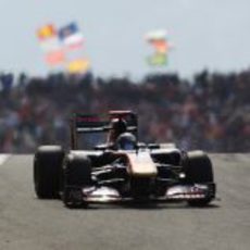 Buemi durante la carrera del GP de Turquía 2011