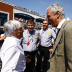 Bernie Ecclestone y Marco Tronchetti en el GP de Turquía 2011