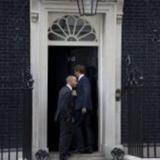 Button y Hamilton entran en la residencia del Primer Ministro británico