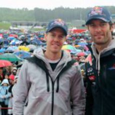 Vettel, Webber y los aficionados en el 'Red Bull Ring'