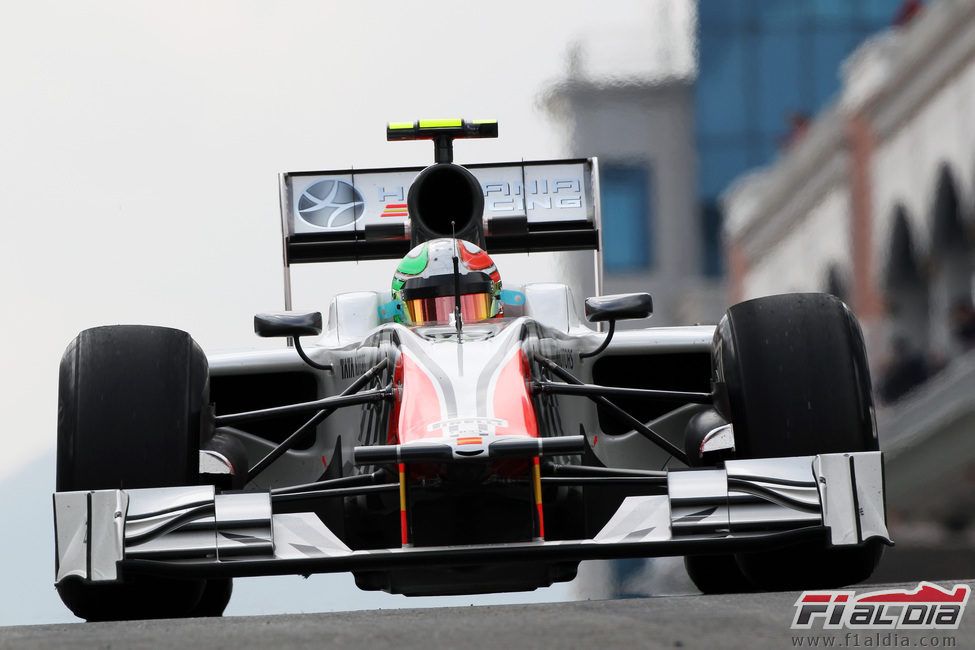 Liuzzi durante la segunda sesión de libres del GP de Turquía 2011