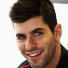 Alguersuari llega a casa