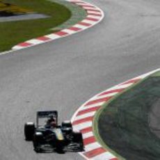 Trulli tomando una chicane de Montmeló