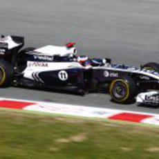 Rubens Barrichello durante la FP2 del GP de España 2011