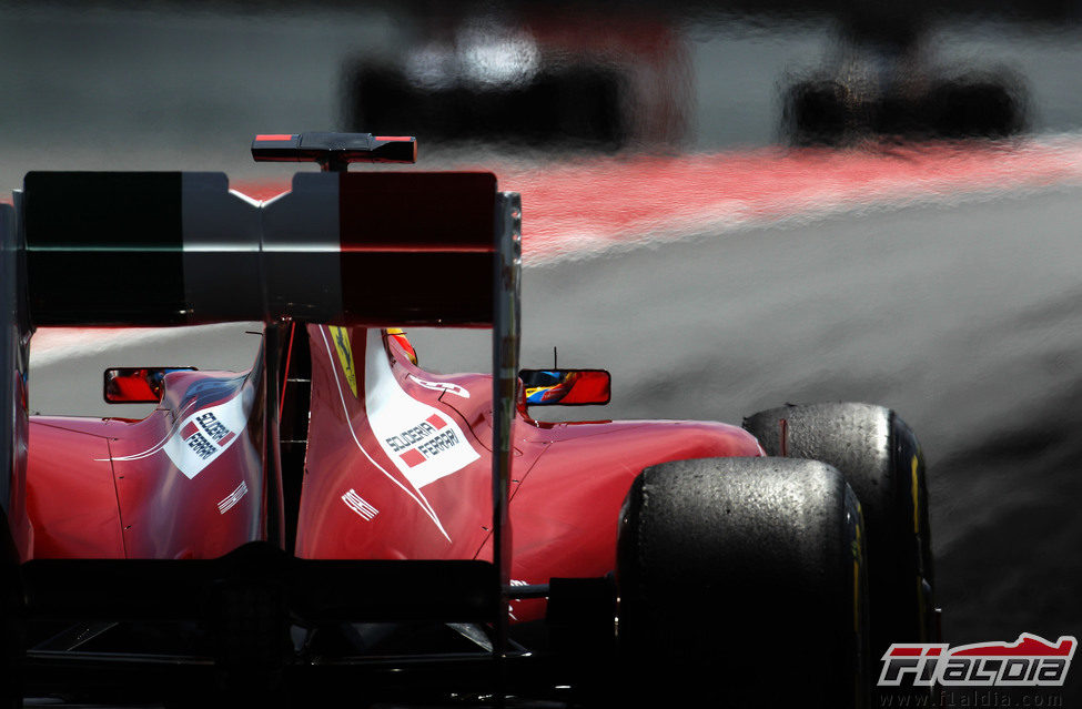 Nuevo alerón trasero del Ferrari en España 2011