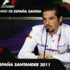 Carabante Jr. se estrenó en rueda de prensa oficial en España 2011