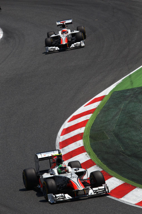 Los pilotos de Hispania en el GP de España 2011