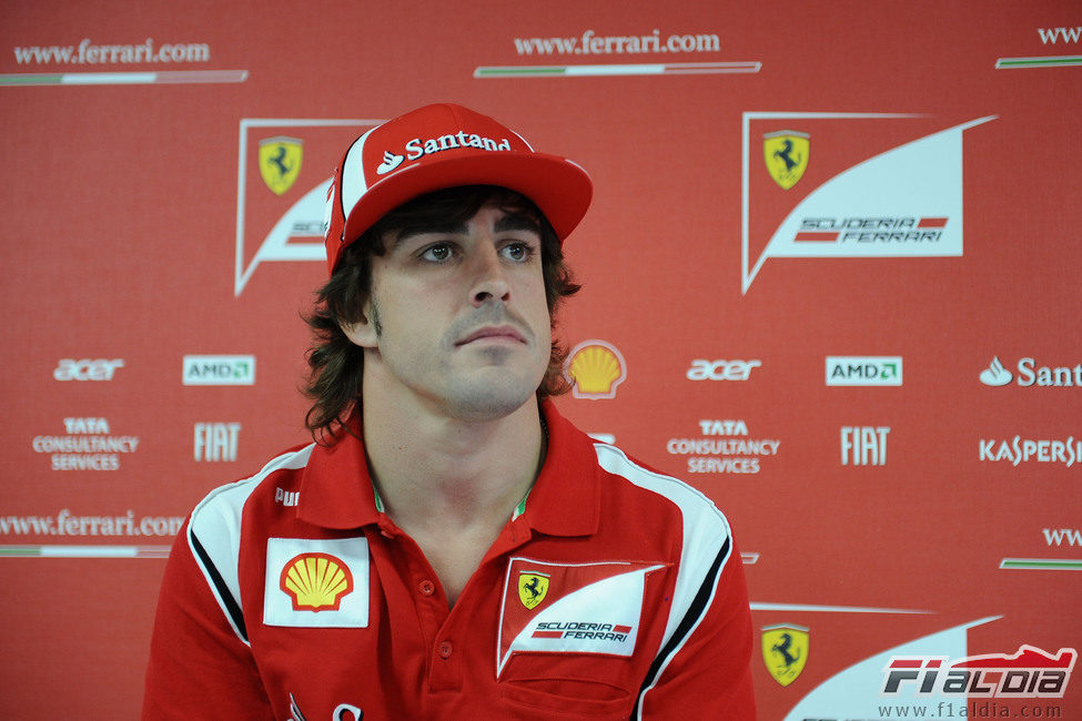 Fernando Alonso en rueda de prensa en Mónaco