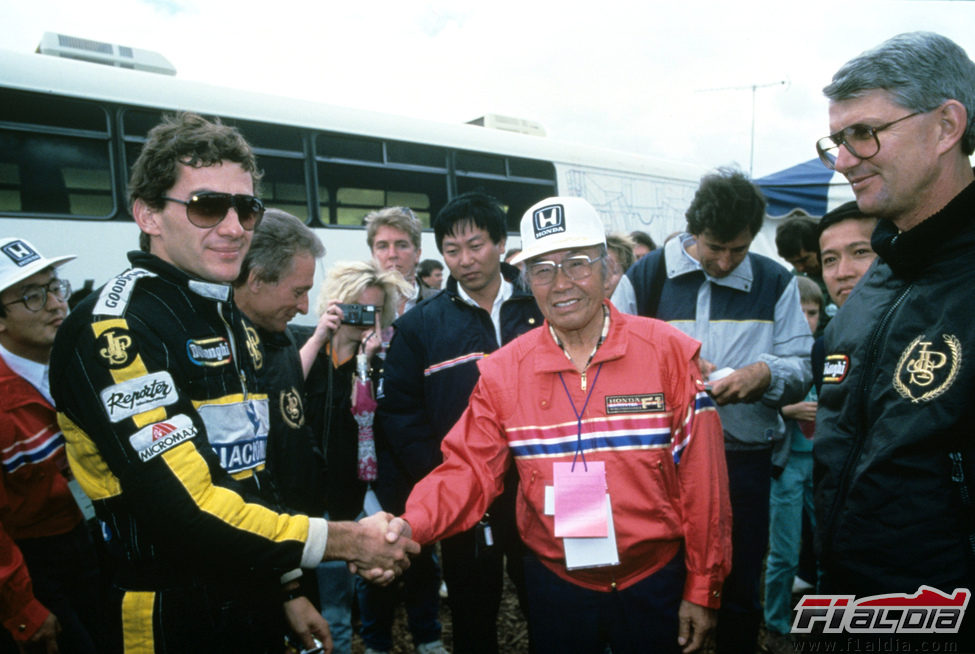 Senna como piloto del Team Lotus