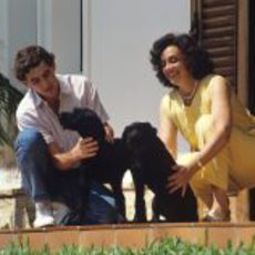 Ayrton Senna, su madre y sus perros