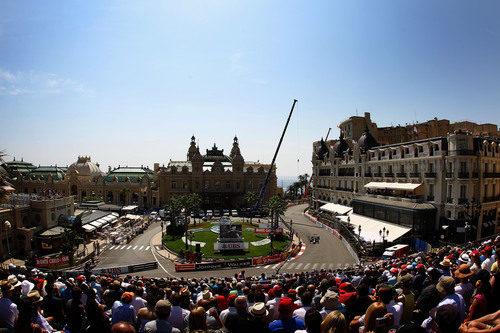 Panorámica de la curva del Casino de Montecarlo en Mónaco 2011