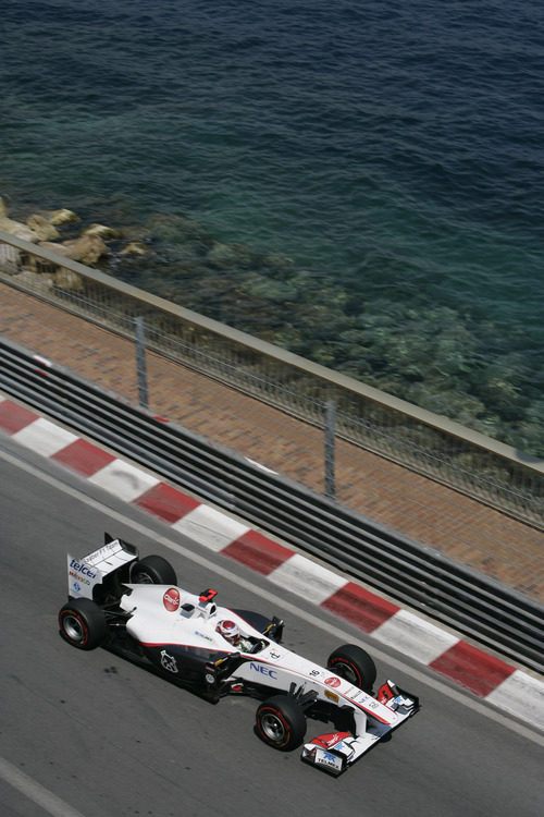 Kobayashi muy cerca del Mediterráneo en el GP de Mónaco 2011
