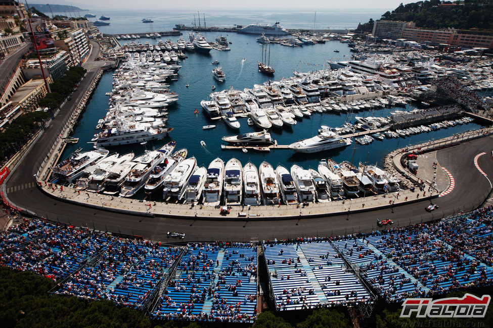 Panorámica del puerto deportivo de Mónaco 2011