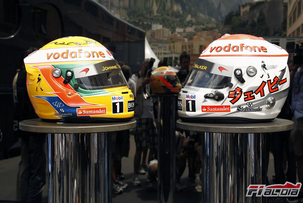 Los cascos de Hamilton y Button para el GP de Mónaco 2011