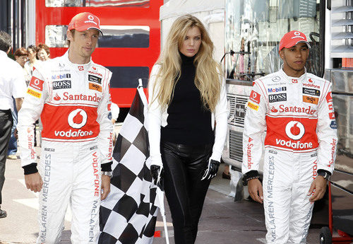 Jenson Button, Esther Cañadas y Lewis Hamilton en Mónaco 2011