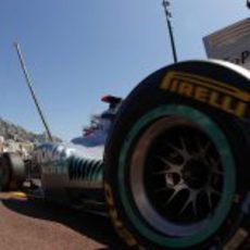 Michael Schumacher en el pitlane de Montecarlo