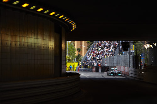 Michael Schumacher entra en el túnel de Mónaco