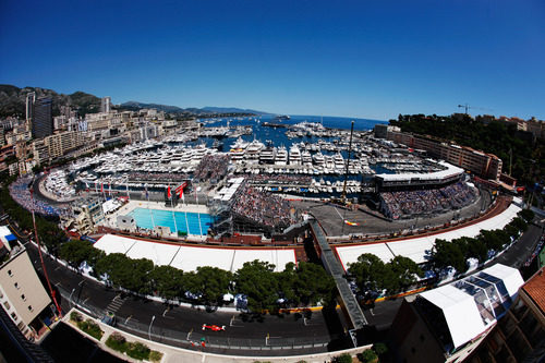 Gran panorámica del puerto de Mónaco 2011