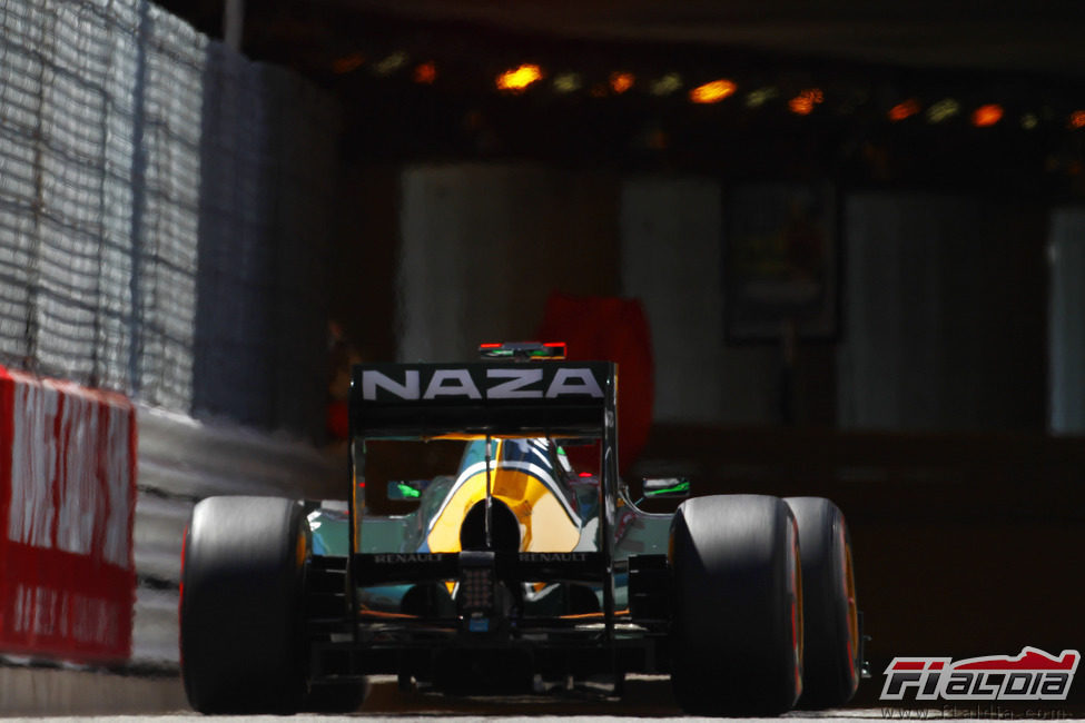 Heikki Kovalainen entrando al túnel