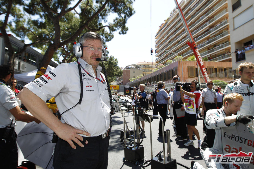 Ross Brawn en la parrilla del GP de Mónaco 2011