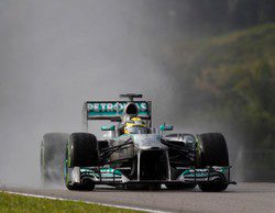 Nico Rosberg vence a la lluvia y lidera los Libres 2 del GP de Brasil 2013